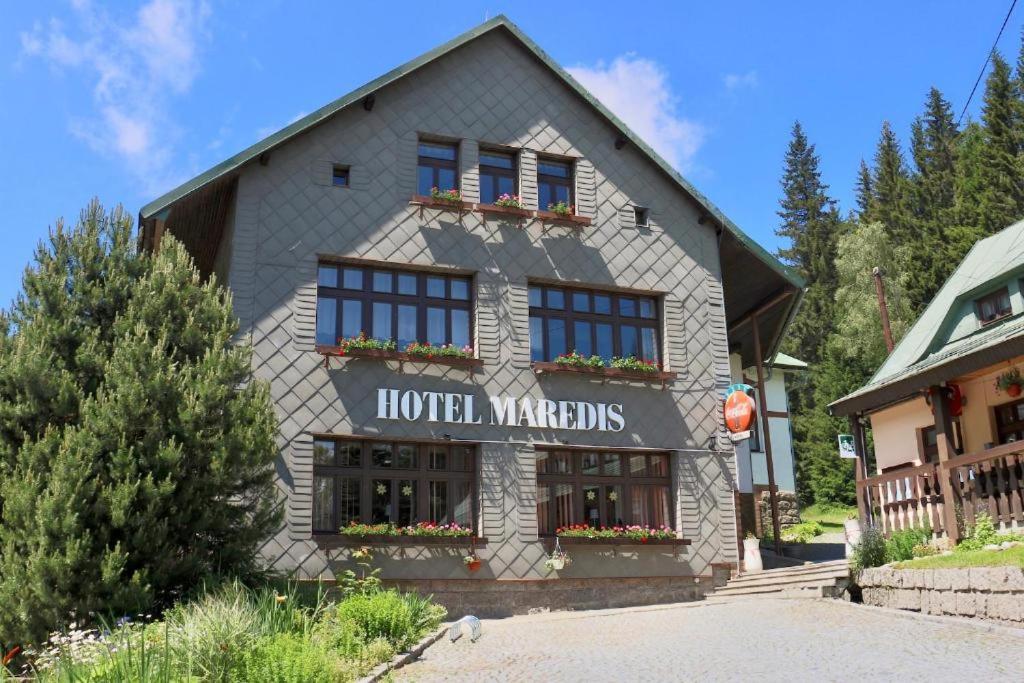 Hotel Maredis Rero Korenov Luaran gambar